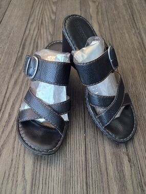 Born Black Leather Crisscross Buckle Slide Wedge Sandals - Size 9 / 40.5